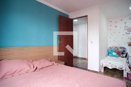 Quarto 2 de casa para alugar com 2 quartos, 75m² em Jardim Danfer, São Paulo