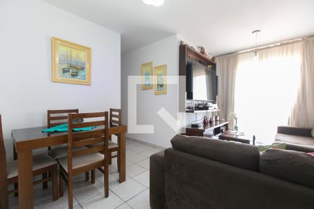 Sala de apartamento à venda com 3 quartos, 67m² em Vila Regina, São Paulo