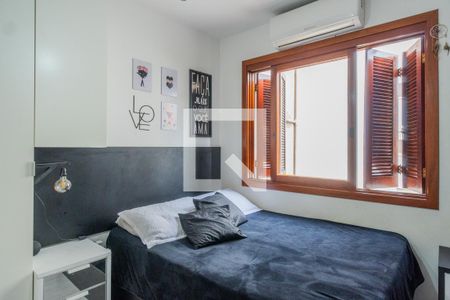 Quarto  de apartamento à venda com 1 quarto, 69m² em Centro Histórico, Porto Alegre