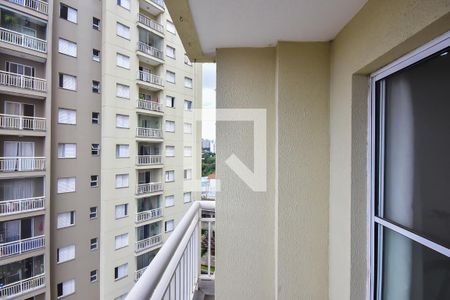 Varanda de apartamento para alugar com 2 quartos, 64m² em Jardim Caner, Taboão da Serra