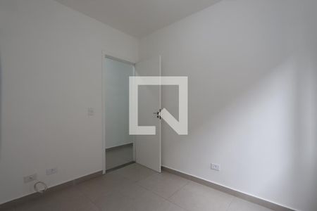 Quarto 1 de apartamento para alugar com 1 quarto, 28m² em Vila Antonieta, São Paulo