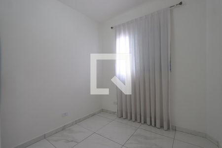 Quarto de apartamento para alugar com 1 quarto, 28m² em Vila Antonieta, São Paulo