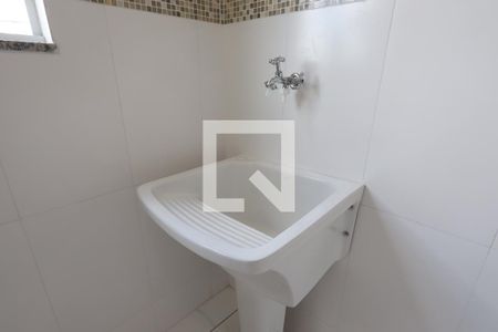 Sala/cozinha/Área de serviço de apartamento para alugar com 1 quarto, 28m² em Vila Antonieta, São Paulo