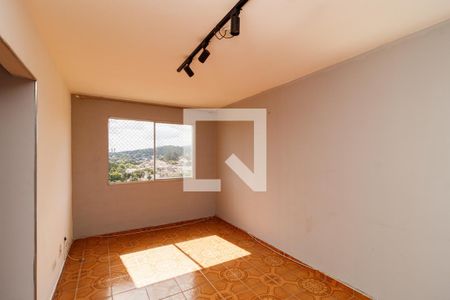 Sala de apartamento para alugar com 2 quartos, 70m² em Vila Irmaos Arnoni, São Paulo