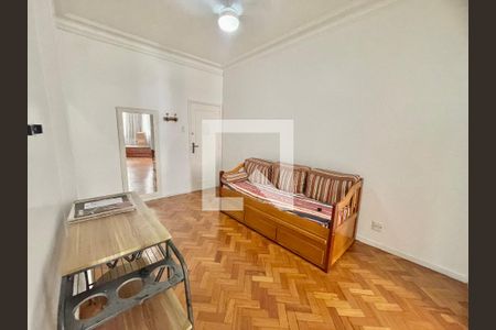 Sala  de apartamento para alugar com 2 quartos, 60m² em Copacabana, Rio de Janeiro