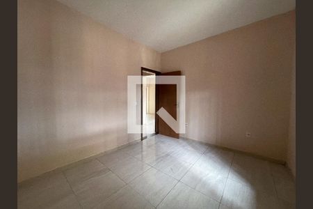 quarto 1 de casa para alugar com 2 quartos, 73m² em Scharlau, São Leopoldo