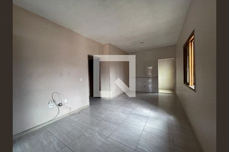 sala de casa para alugar com 2 quartos, 73m² em Scharlau, São Leopoldo