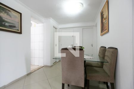 Sala de apartamento para alugar com 4 quartos, 98m² em Vila Carmosina, São Paulo