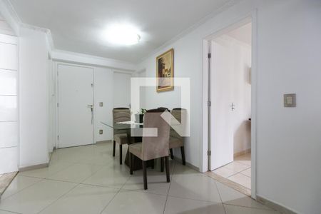 Sala de apartamento para alugar com 4 quartos, 98m² em Vila Carmosina, São Paulo