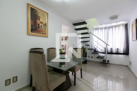 Sala de apartamento para alugar com 4 quartos, 98m² em Vila Carmosina, São Paulo