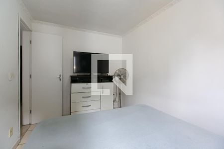 Quarto 2 de apartamento para alugar com 4 quartos, 98m² em Vila Carmosina, São Paulo