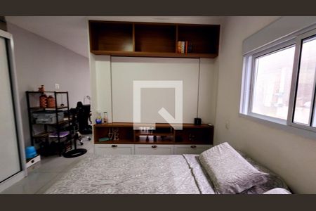 Casa à venda com 260m², 4 quartos e 5 vagas Casa à venda com 260m², 4 quartos e 5 vagasEdícula