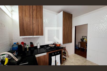 Casa à venda com 260m², 4 quartos e 5 vagas Casa à venda com 260m², 4 quartos e 5 vagasCozinha