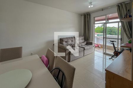 Sala de apartamento à venda com 2 quartos, 89m² em Cacuia, Rio de Janeiro