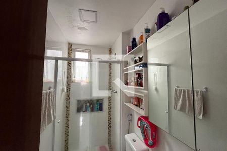 Banheiro de apartamento à venda com 2 quartos, 89m² em Cacuia, Rio de Janeiro