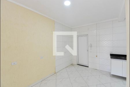 Sala de apartamento para alugar com 2 quartos, 40m² em Macedo, Guarulhos