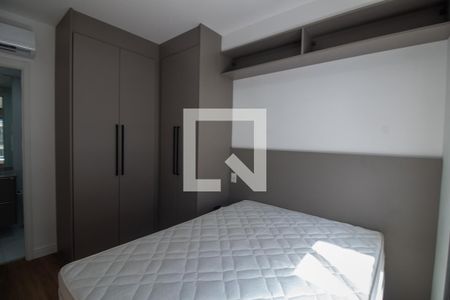 Suíte  de apartamento para alugar com 1 quarto, 50m² em Jardim das Acacias, São Paulo