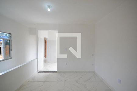 Sala de apartamento para alugar com 2 quartos, 60m² em Olinda, Nilópolis