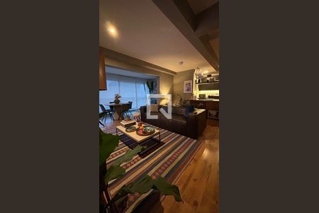 Sala de apartamento à venda com 2 quartos, 138m² em Real Parque, São Paulo