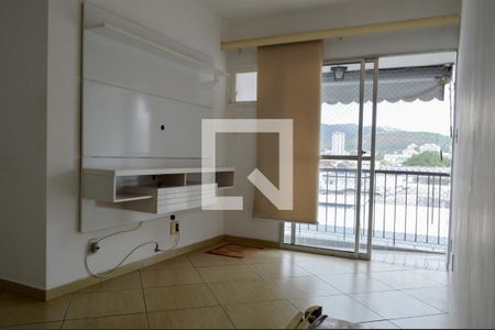 Sala  de apartamento para alugar com 2 quartos, 57m² em Taquara, Rio de Janeiro