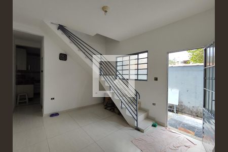 Casa para alugar com 2 quartos, 128m² em Vila Jamil, Ferraz de Vasconcelos