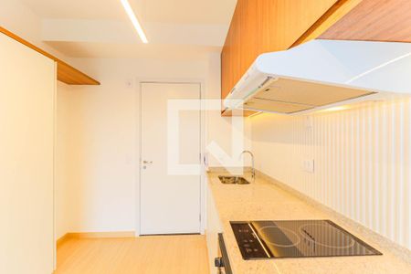 Cozinha de apartamento para alugar com 1 quarto, 35m² em Santo Amaro, São Paulo