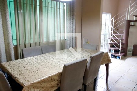 Sala de Jantar de casa à venda com 3 quartos, 182m² em Veloso, Osasco