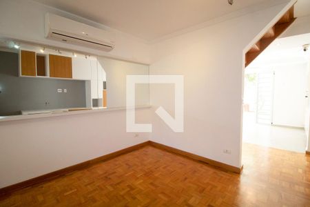 Sala de casa à venda com 2 quartos, 85m² em Pinheiros, São Paulo