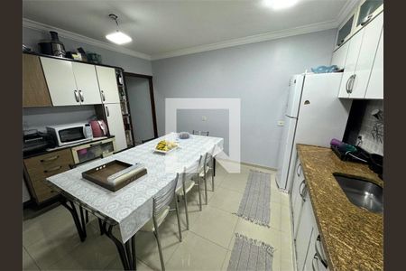 Casa à venda com 3 quartos, 68m² em Vila Pirajussara, São Paulo