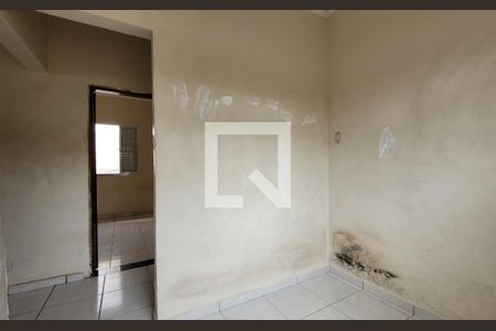 Sala de casa para alugar com 2 quartos, 113m² em Vila Eldizia, Santo André