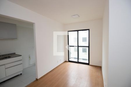 Sala de apartamento para alugar com 2 quartos, 44m² em Vargem Grande, Rio de Janeiro