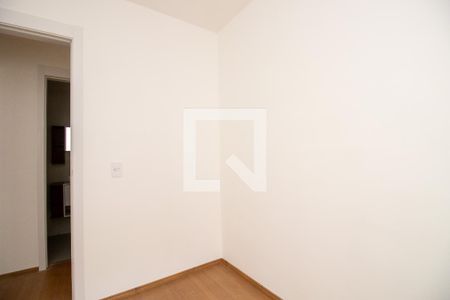 Quarto 1 de apartamento para alugar com 2 quartos, 44m² em Vargem Grande, Rio de Janeiro