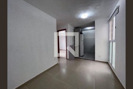 Sala de apartamento para alugar com 2 quartos, 44m² em Santos Dumont, São Leopoldo