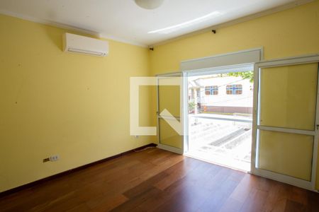 QUARTO 1 de casa para alugar com 3 quartos, 108m² em Vila Romero, São Paulo