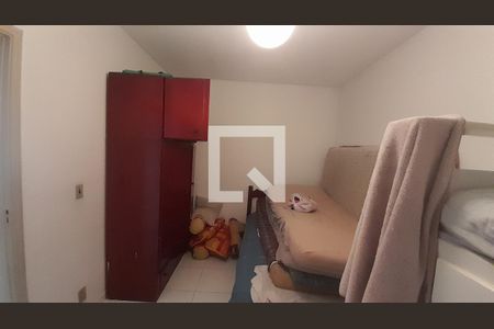 Quarto 2 de apartamento para alugar com 2 quartos, 73m² em Guilhermina, Praia Grande