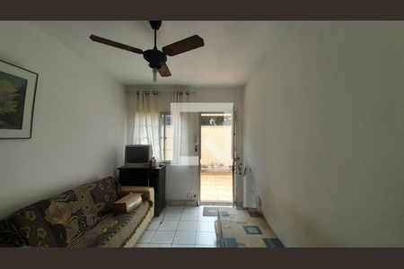 Sala de apartamento para alugar com 2 quartos, 73m² em Guilhermina, Praia Grande