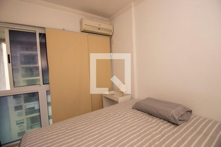 Quarto 1 de apartamento para alugar com 2 quartos, 94m² em Recreio dos Bandeirantes, Rio de Janeiro