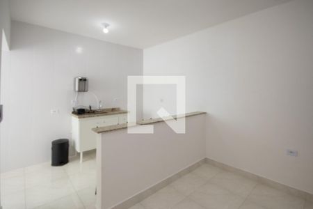 Sala e Cozinha  de kitnet/studio para alugar com 1 quarto, 32m² em Vila Guilherme, São Paulo