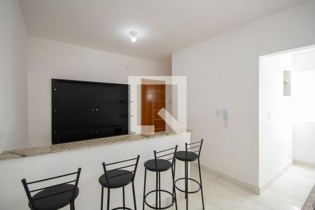 Sala e Cozinha  de kitnet/studio para alugar com 1 quarto, 32m² em Vila Guilherme, São Paulo