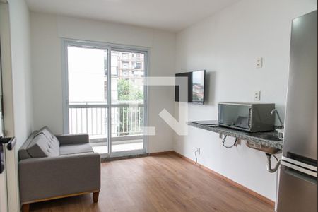 Sala/cozinha de apartamento para alugar com 1 quarto, 27m² em Vila Mariana, São Paulo