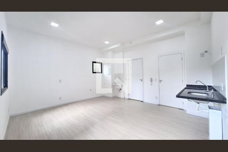 Quarto - Cozinha - Area de Serviço  de apartamento para alugar com 1 quarto, 30m² em Pompeia, São Paulo