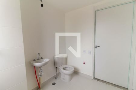 Banheiro de kitnet/studio à venda com 1 quarto, 27m² em Vila Aricanduva, São Paulo