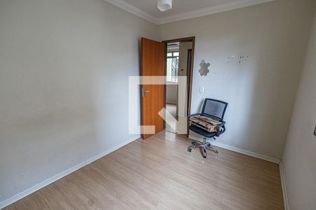 Quarto 2 de apartamento para alugar com 2 quartos, 48m² em Santa Amelia, Belo Horizonte