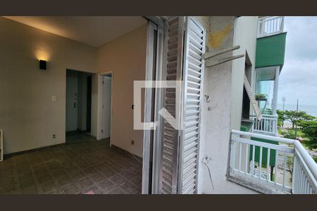 Sala de apartamento para alugar com 1 quarto, 55m² em Aparecida, Santos