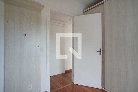 Quarto 2 de apartamento para alugar com 2 quartos, 50m² em Rubem Berta, Porto Alegre