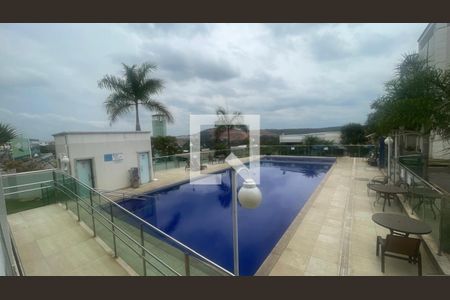 Apartamento para alugar com 2 quartos, 45m² em Chacaras Reunidas Santa Terezinha, Contagem