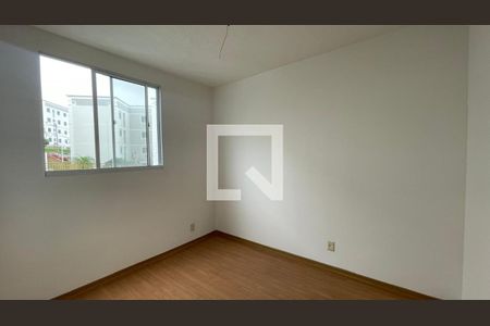 Quarto de apartamento para alugar com 2 quartos, 45m² em Chacaras Reunidas Santa Terezinha, Contagem