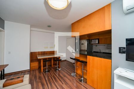 Sala de apartamento para alugar com 2 quartos, 67m² em Passo D’areia, Porto Alegre