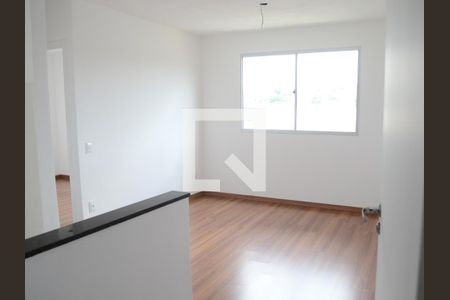 Quarto de apartamento à venda com 2 quartos, 45m² em Vila São Gabriel, Belo Horizonte