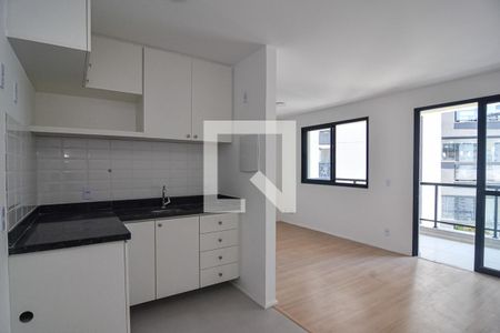 Cozinha de apartamento para alugar com 1 quarto, 40m² em Ingá, Niterói